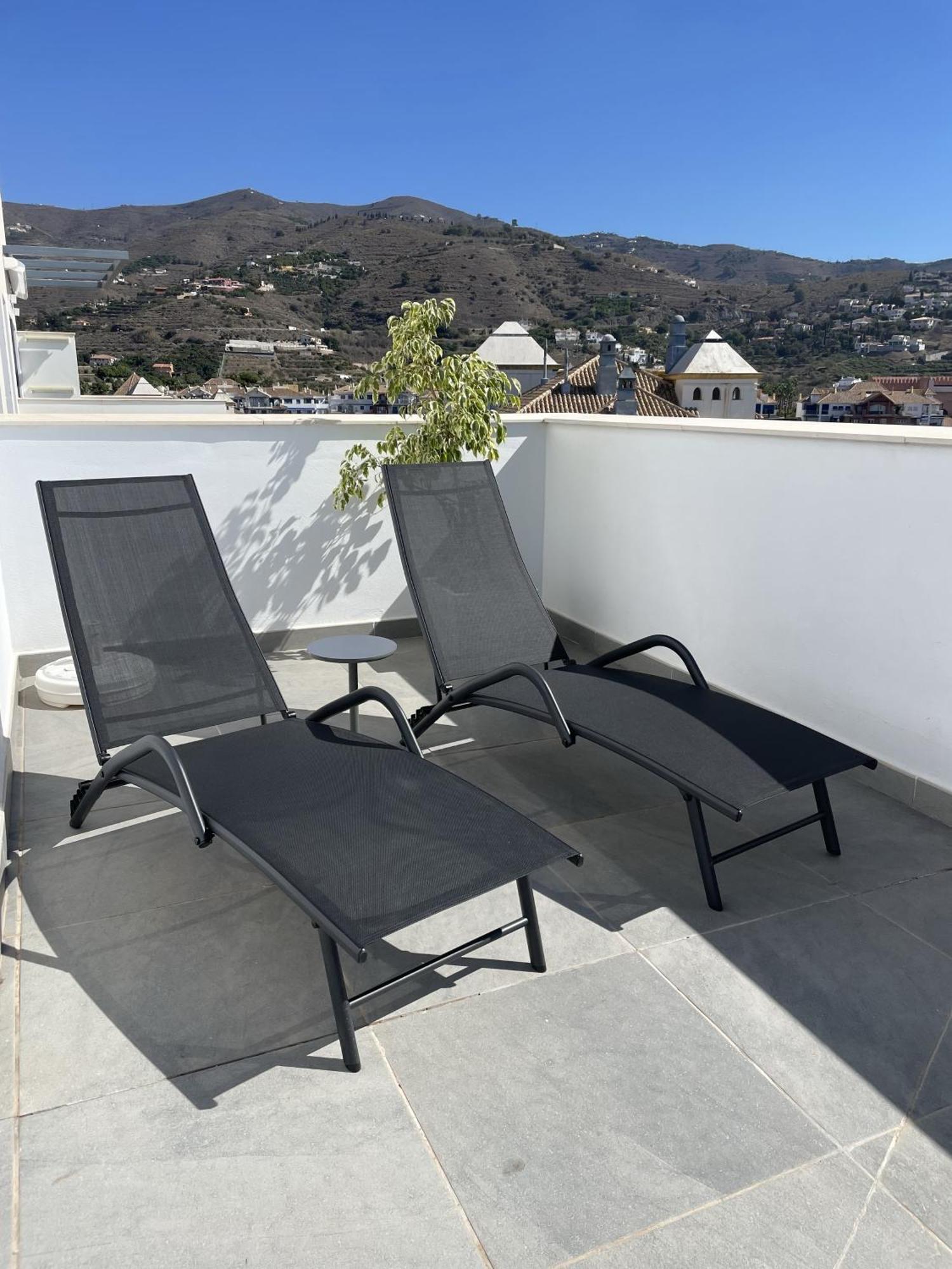 Sunny Penthouse Beach Apartment With Panoramic Views Almunecar Ngoại thất bức ảnh